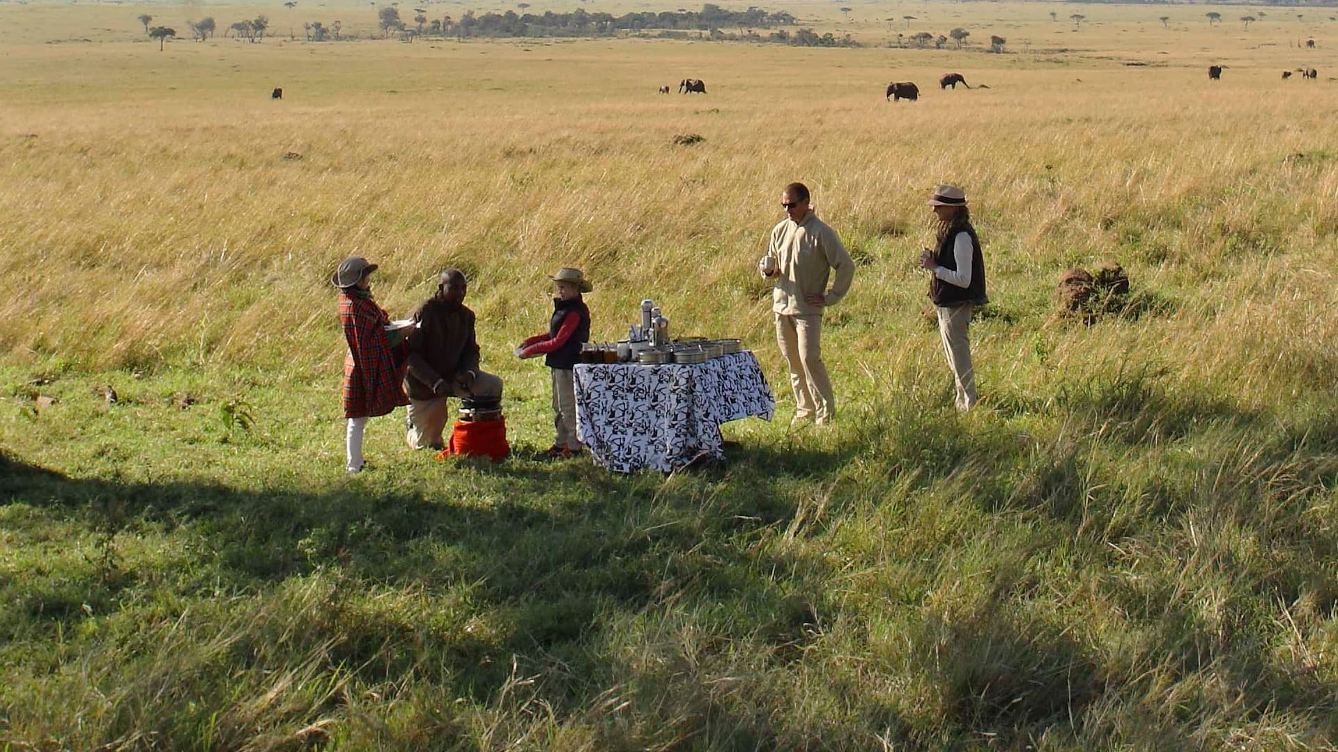 A safari breakfast picnic in Amboseli